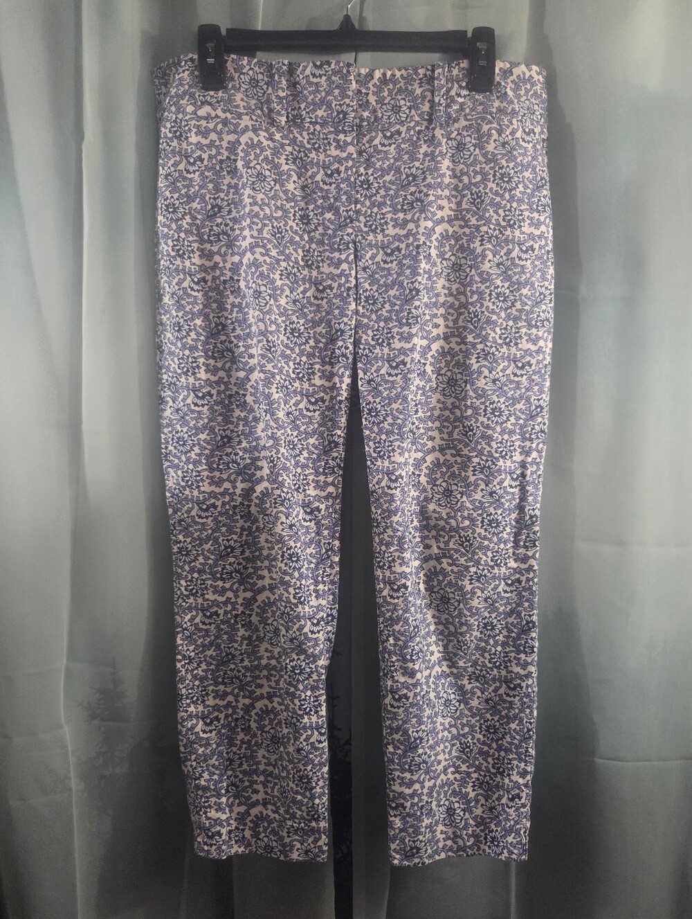LOFT Blue Floral Print Pull-On Pants